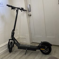 E Scooter, Jasuki, Full Size