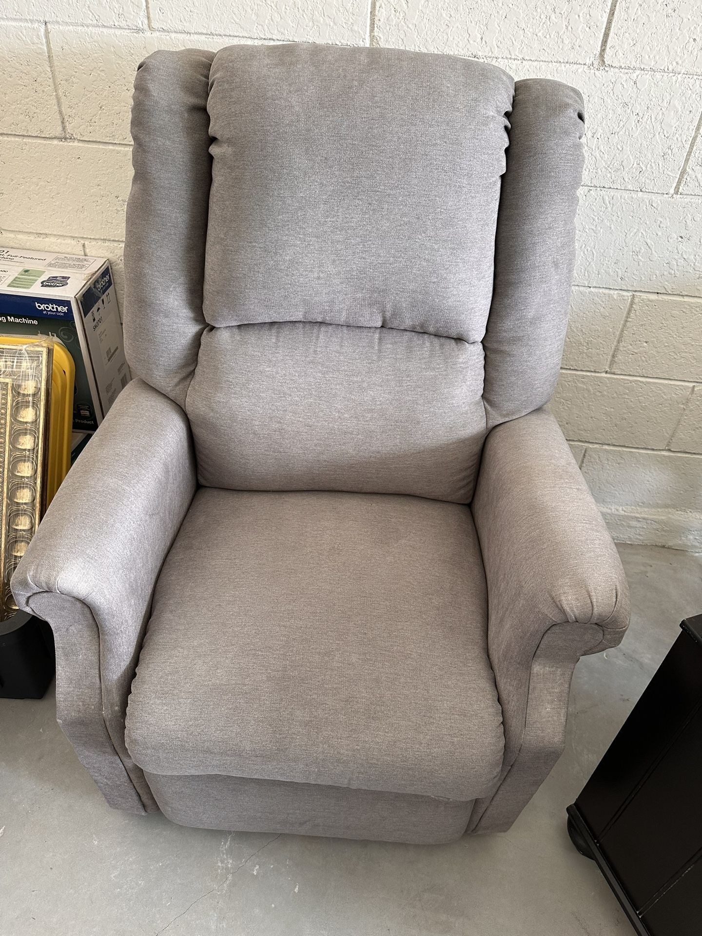 Gray Single Recliner-Electrical