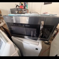 Microwave Black Stainless 60 Day Warranty 