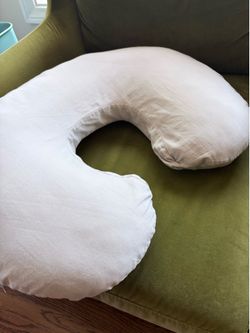 Boppy nursing pillow