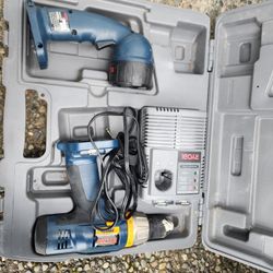 Ryobi Drill And Light With Charger 
