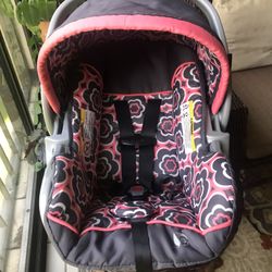Baby Trend Infant Car Seat