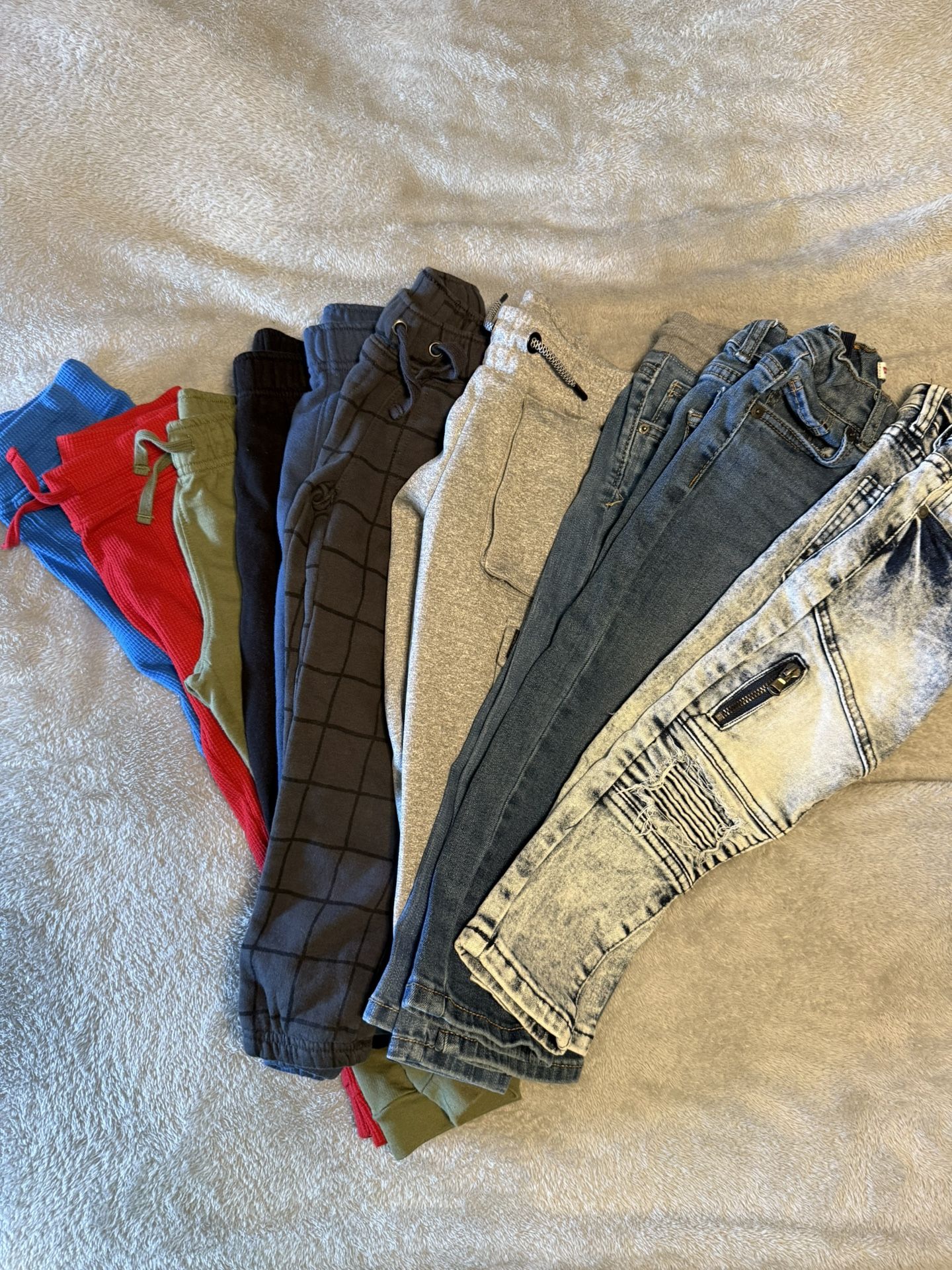 Kids Pants And Joggers 4T