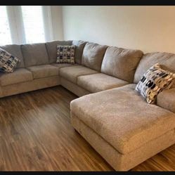 U Shaped Large Light Colored Extra Comfort Sectional Couch Chaise✅ Brand New✅ Living Room Set✅ Financing Options ✅ On Display✅