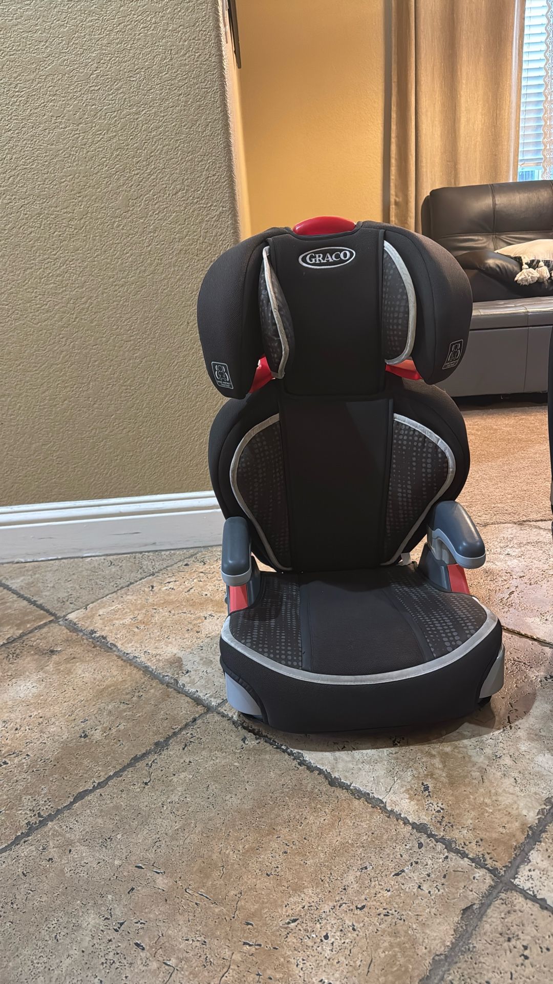 Car Seat Booster ( No Strap)