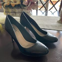Black Patent Heels Size 6