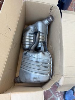 Mercedes Benz E350W used oem exhaust system muffler pair