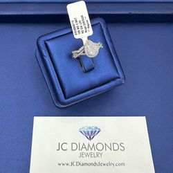 Ring Engagement 10k Diamonds 💎 