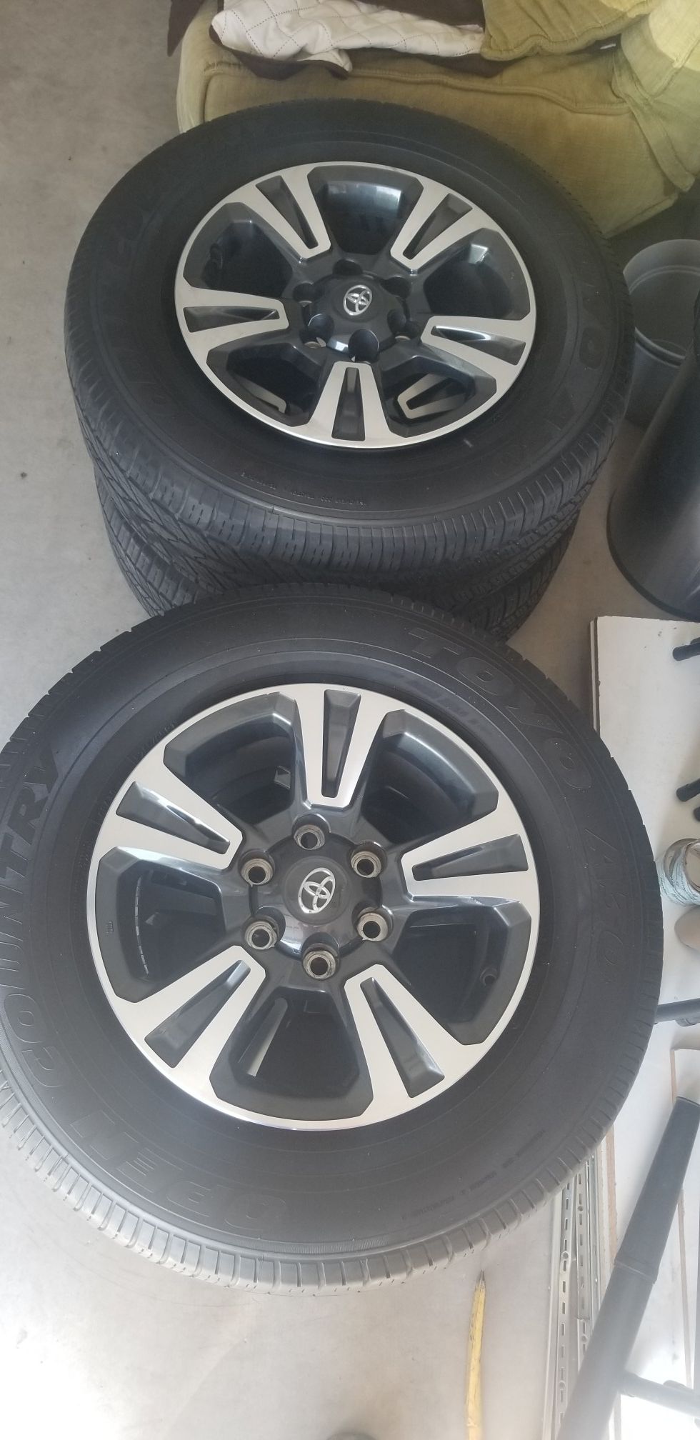 Toyota tacoma wheels and tires