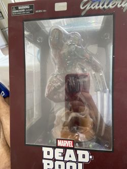 Deadpool PVC Diorama Figure
