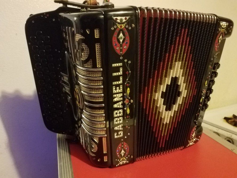 Accordion . .. SOL Acordeon for Sale in Phoenix, AZ OfferUp