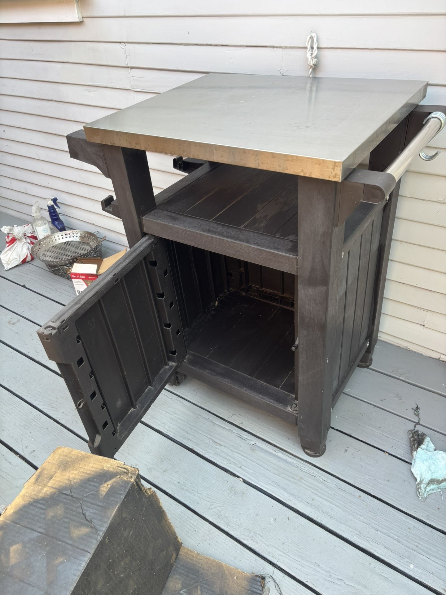 FREE Patio Grill Table