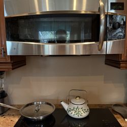 GE Profile microwave