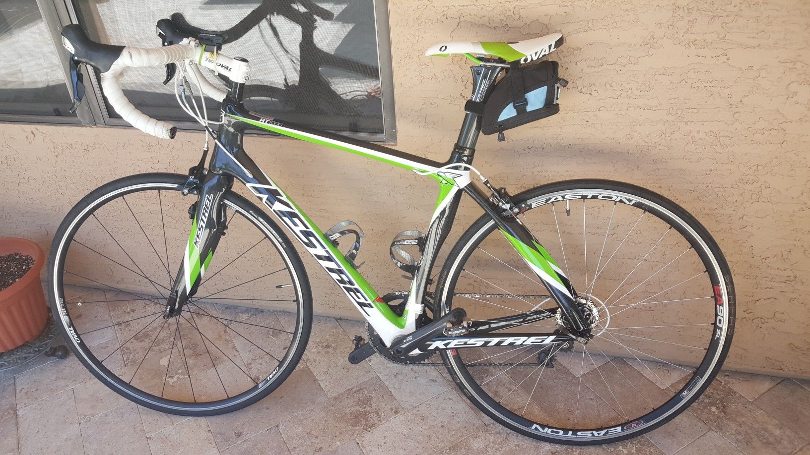 kestrel carbon fiber road bike