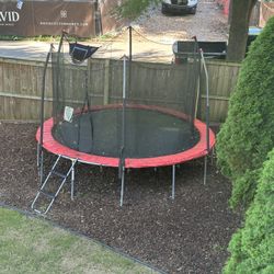 12 Feel Trampoline