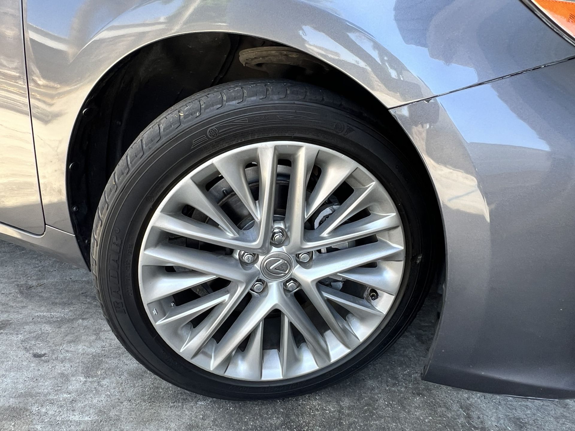 4 18in LEXUS RIMS W/ TIRES for Sale in Carson, CA OfferUp
