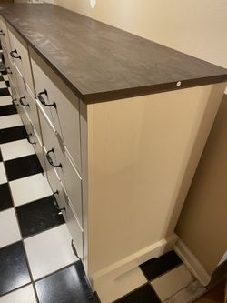 ❤ 9 drawer dressers(Brand new and already assembled)