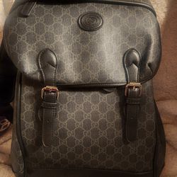 Gucci Backpack Or Different Bag Read Description Before Buying Bag  $  2  0  0