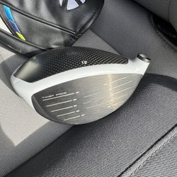 Taylormade Sim 2 Max 