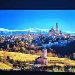 LG 79UX340C‑UF — MASSIVE 79″ 4K UHD TV