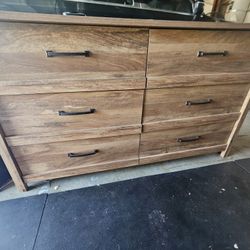 6 Drawer Dresser