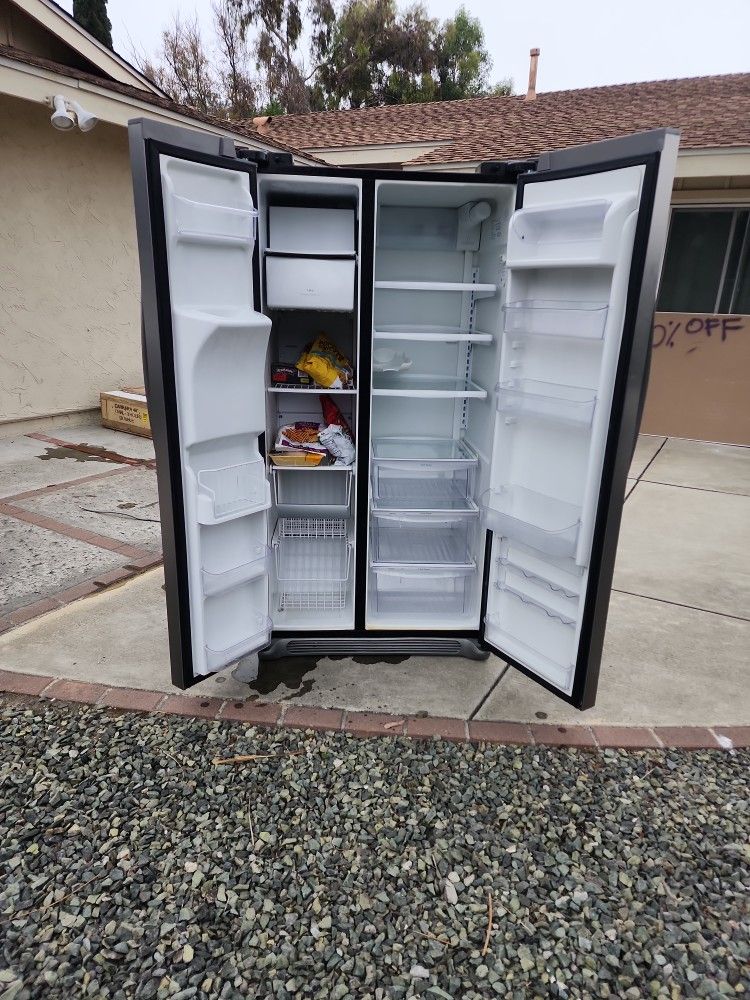 Frigidaire Gallery Refrigerator
