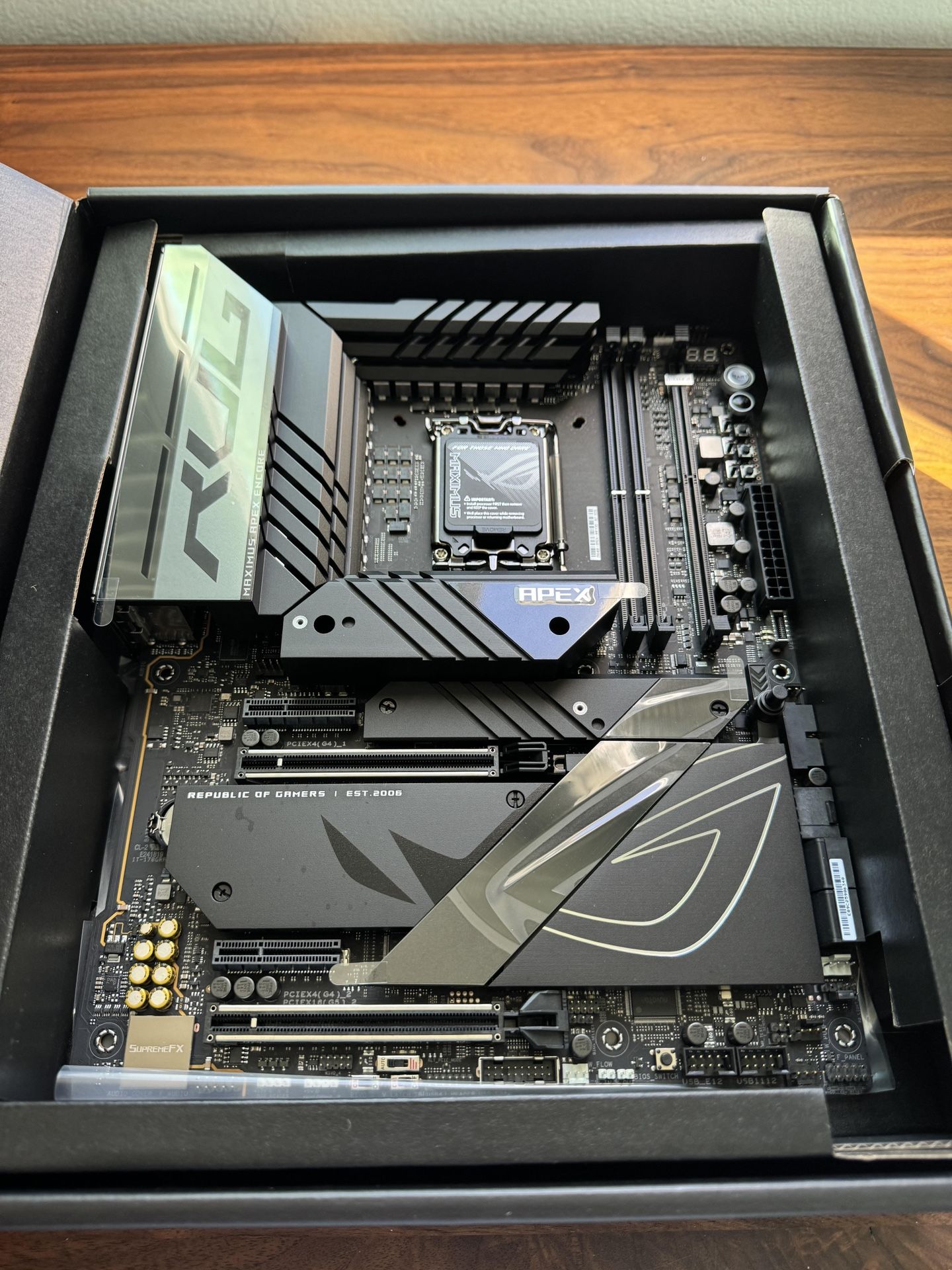 Asus ROG Maximus z790 Apex Encore