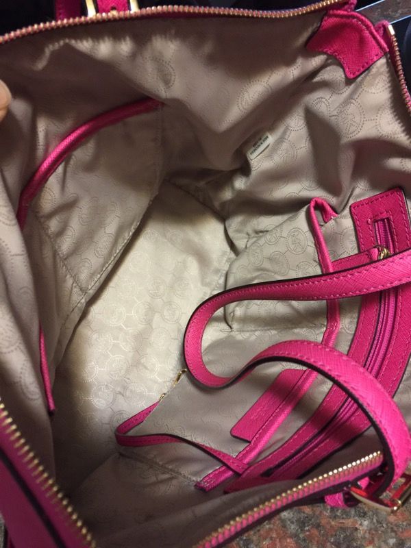 Michael Kors purse