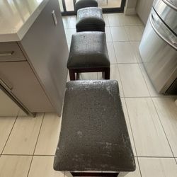 Set Of 4 Island Stools