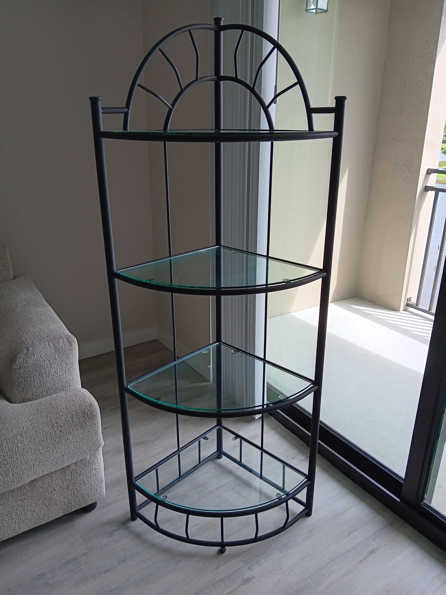 4 Tier Corner Shelf