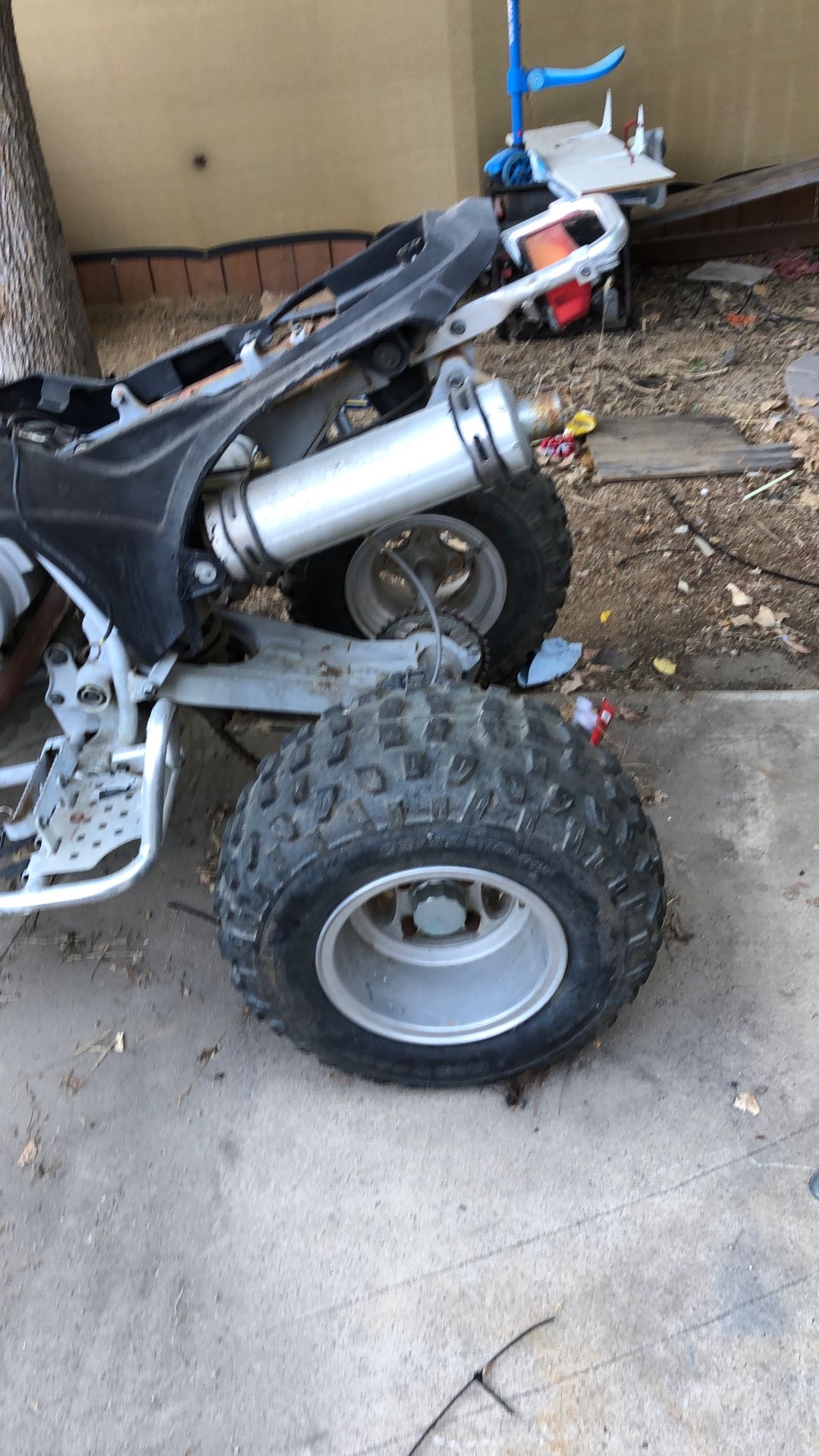 Quad For Parts What You See Is What You Get