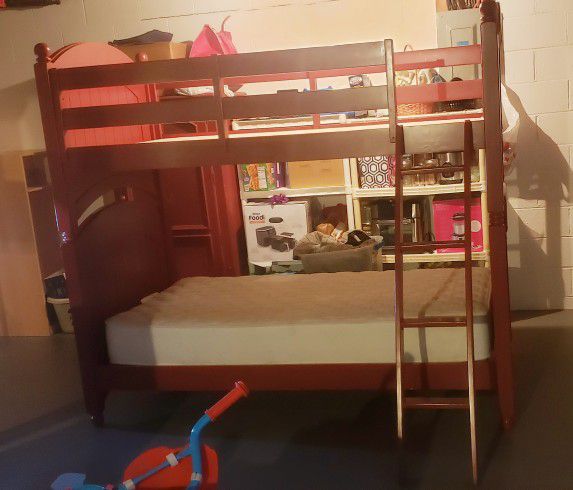 Red SOLID WOOD Twin Bunk Bed & Chest.