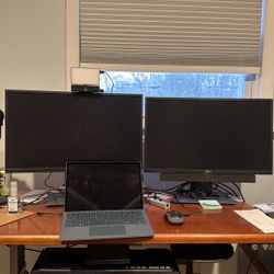 Dual Monitors
