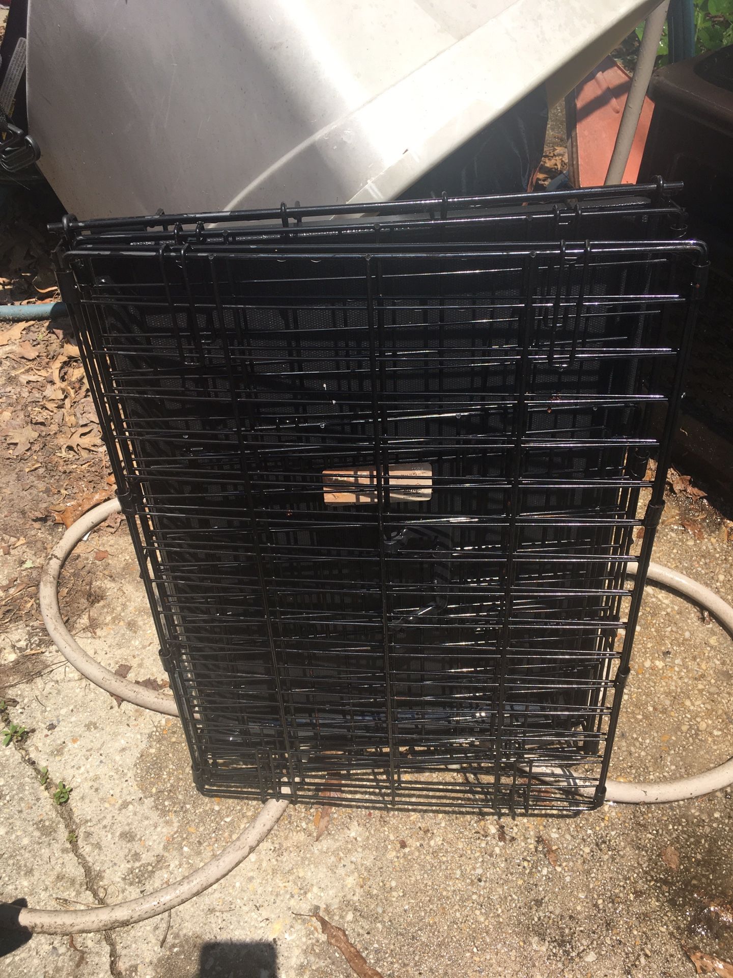 Lnew Medium fold up pet cage with tray only $50