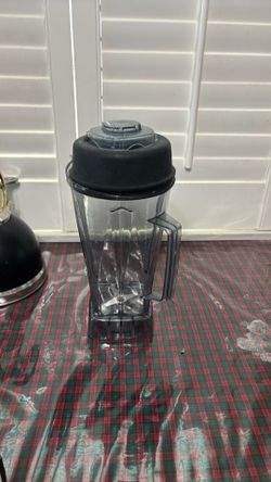 Vitamix Blender Pitcher