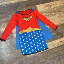 Wonder Woman (Size Adult Medium)