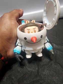 Snowman figure from the POP MART The Monsters × Kow Yokoyama Ma.k. series.