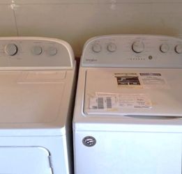 Washer Dryer Set - Full Size Electric