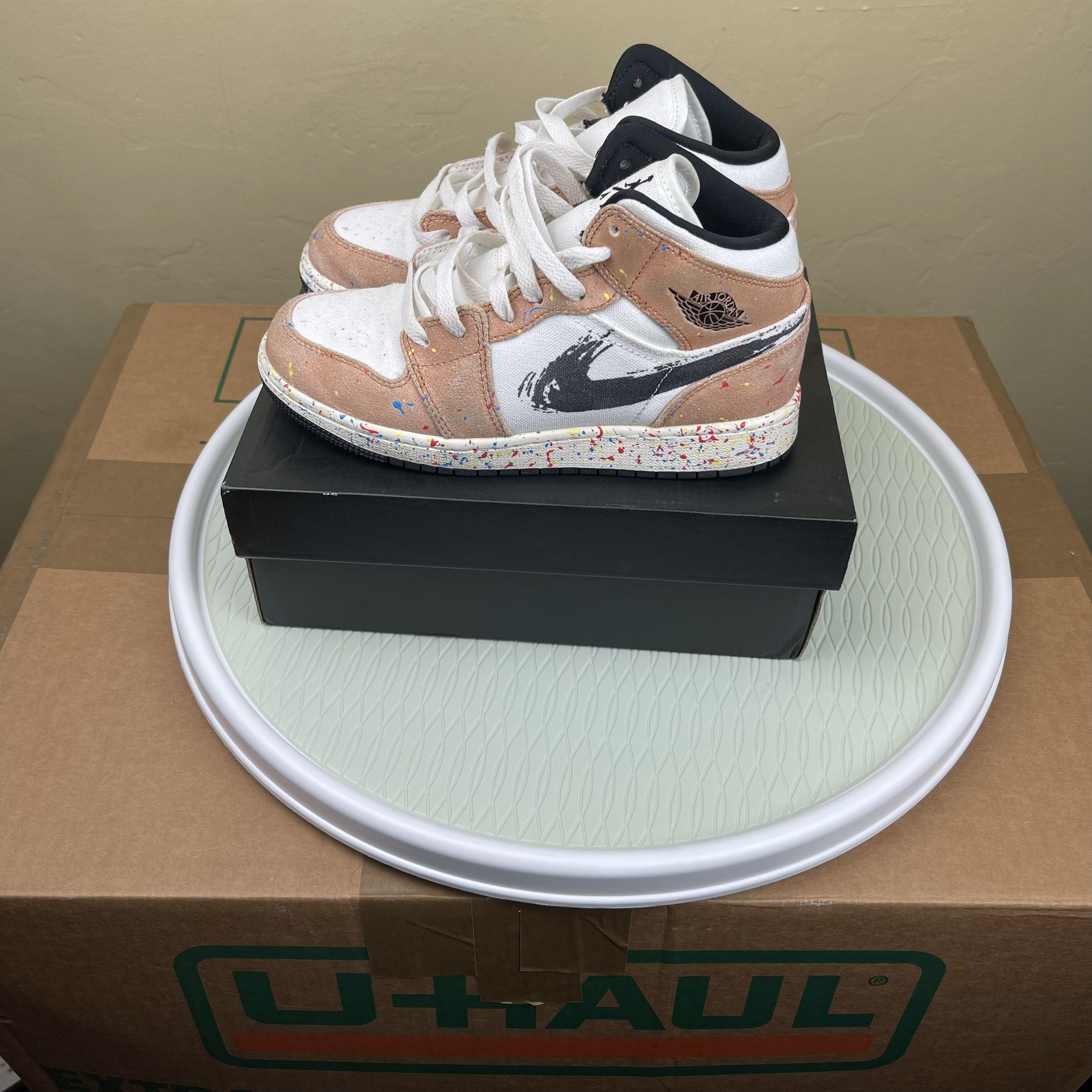 Air Jordan 1 Special Edition Brushstroke - size 4.5 youth (grade school) = womens size 6