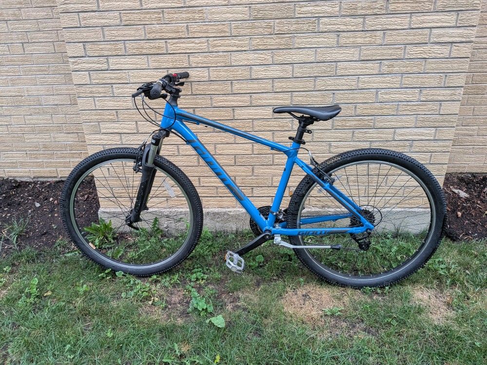 "Giant" Bike
