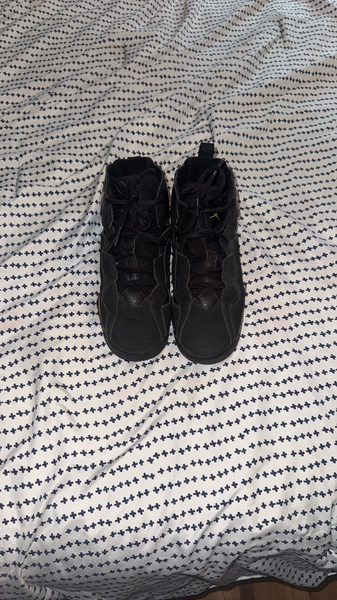 Air Jordan Retro Black & Gold High-Tops