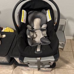 Car Seat And Insert 
