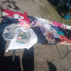 Alot Of Girl Clothes Size 6/7