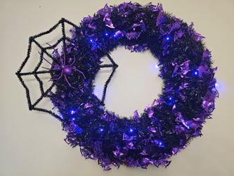 $25.00 - Halloween Wreath, LED Lights/Handcrafted/Large & Gorgeous!