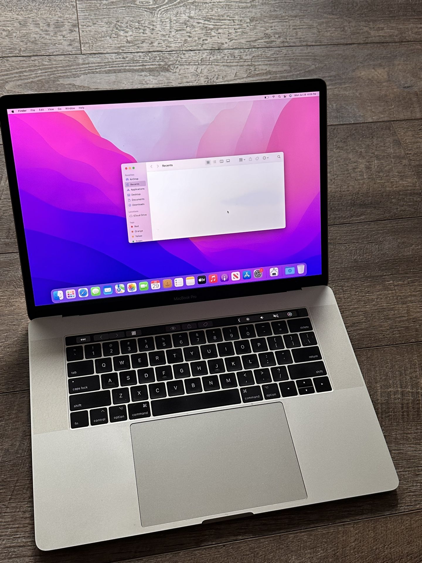 2016 MacBook Pro 15in