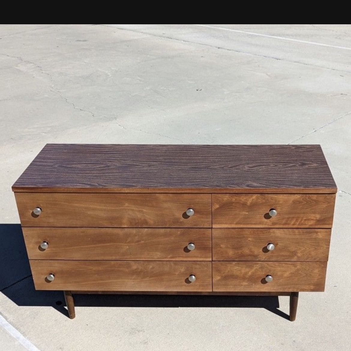 Vintage Mid Century Six Drawer dresser | Lowboy | Walnut + Laminate Top | MCM | 60s | Retro 