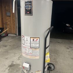Natural Gas Tank Water Heater