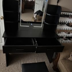 Black Vanity 