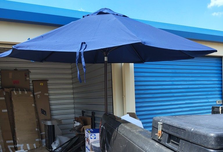 California Umbrellas Available 9 Ft Navy