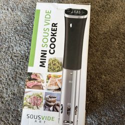 Brand New Mini Sous Vide Cooker – Never Used